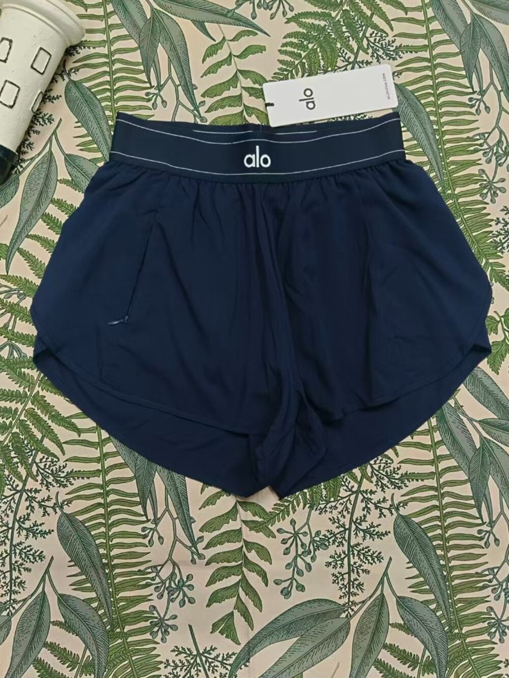 New Navy Blue🧊Alo Yoga Match Point High-Waisted Short🤩Performance | Athleisure - Picture 2 of 9